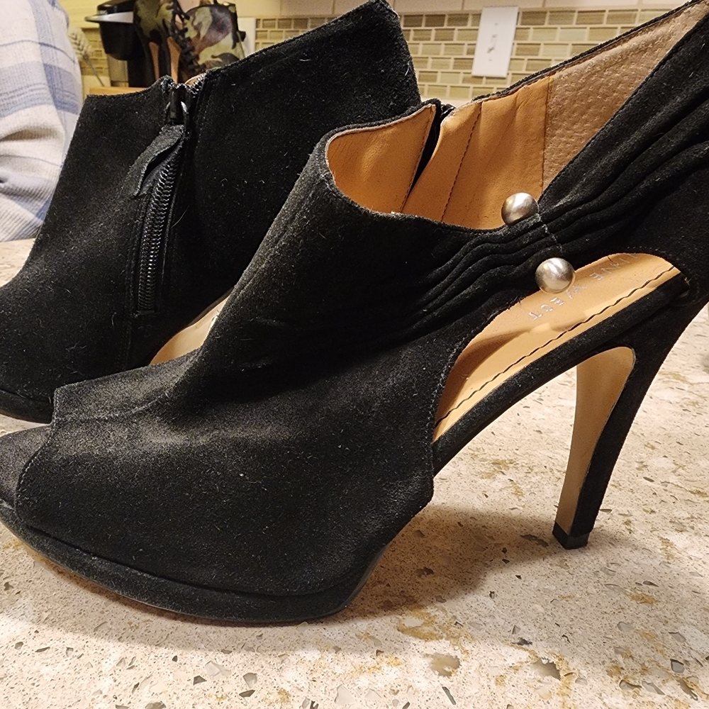 9 west heels size 10